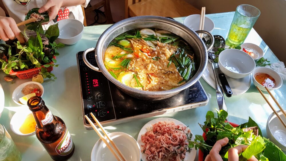 Overwinteren in Vietnam voedsel hotpot